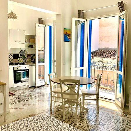 Casa Colore Loft Кастеламаре дел Голфо Екстериор снимка